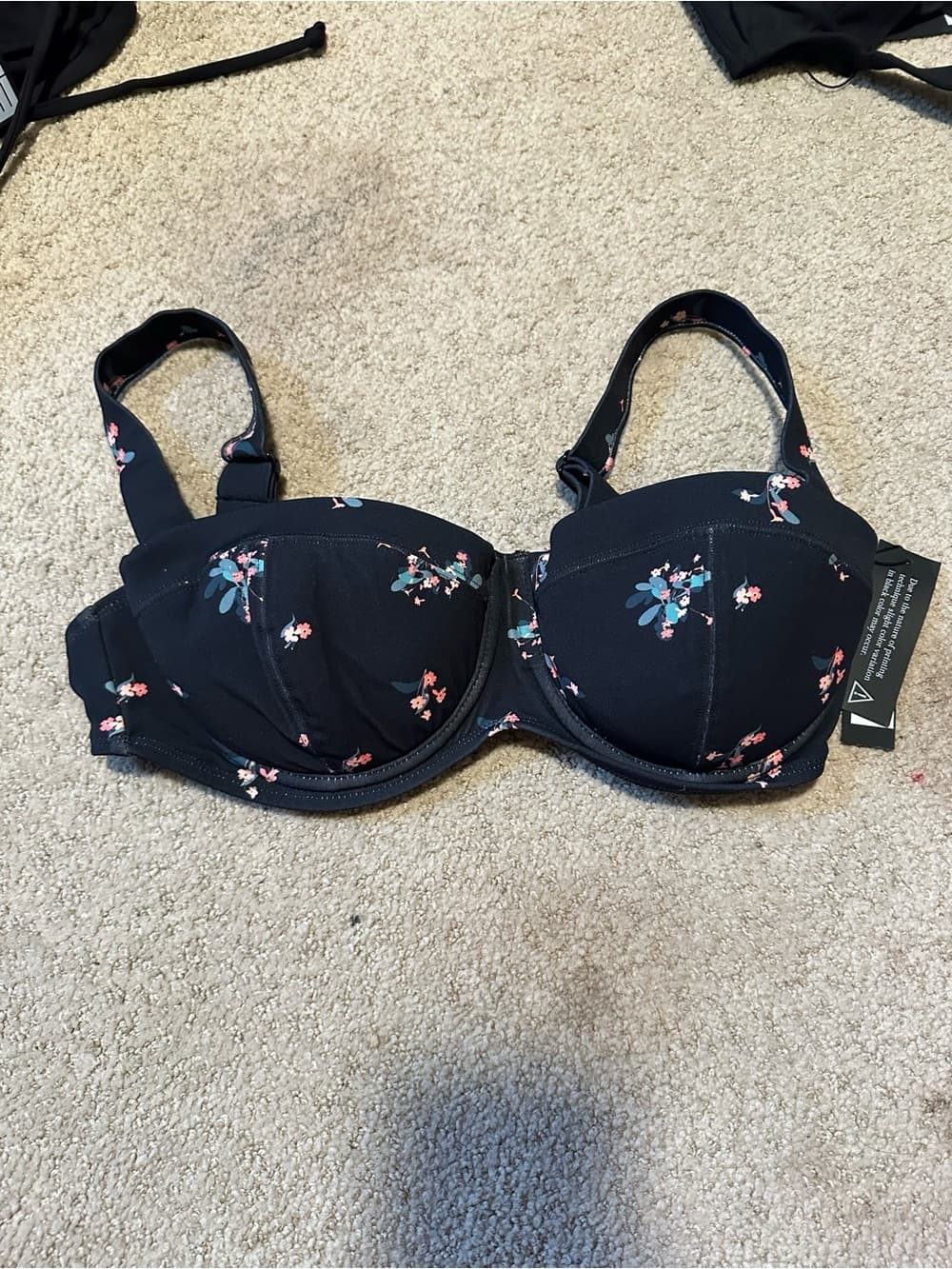 NWT TA3 Bombshell Busty bikini top Primrise Small F/G