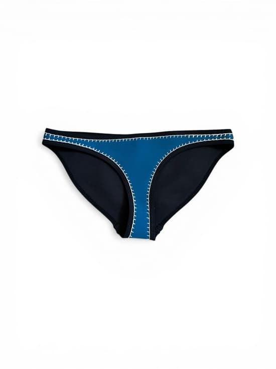 Triangl crochet trim neoprene bikini bottoms - Thumbnail 5