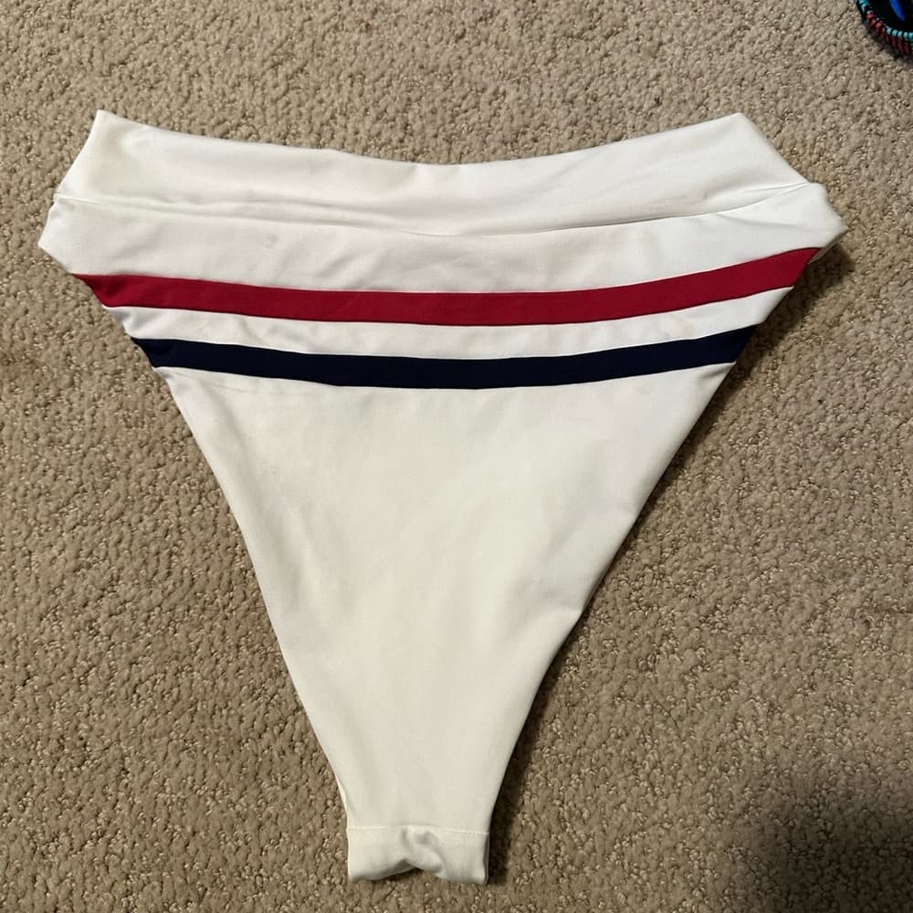 NWOT L*Space Wilson bikini bottoms white - Thumbnail 3