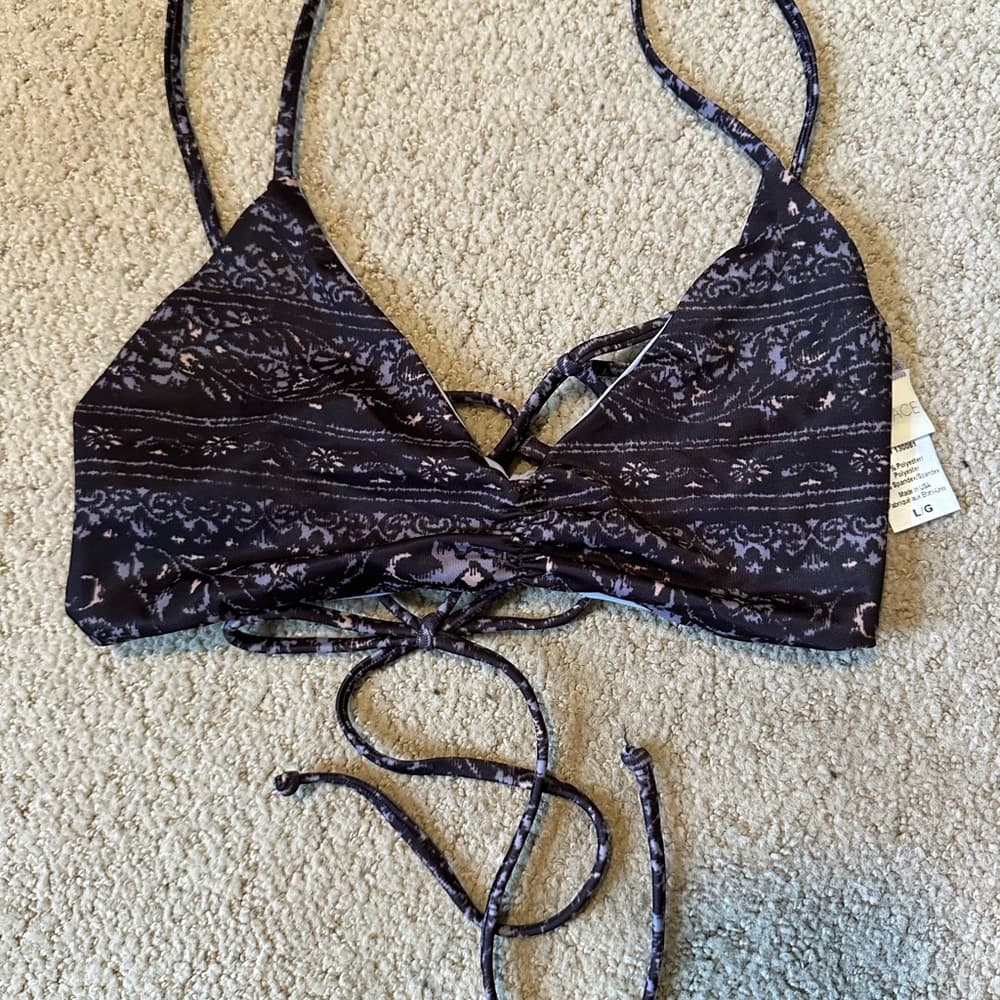 NWOT L*Space Casablanca Haley bikini top
