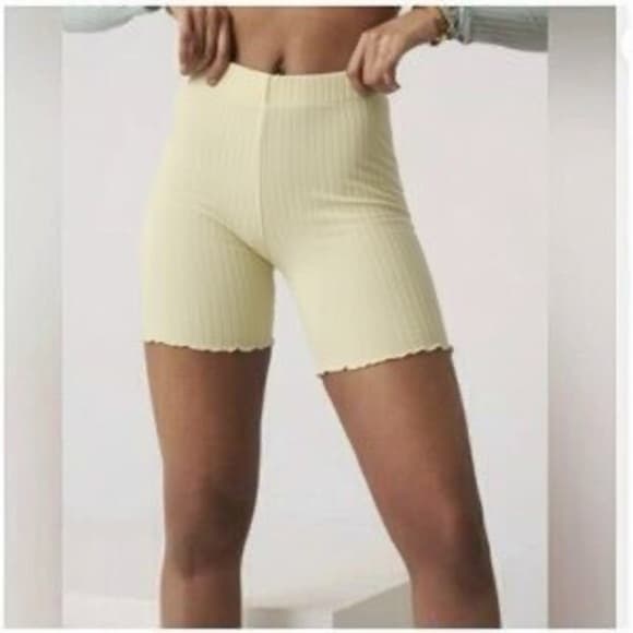 NWT Tropic of C Adagio shorts cream small - Thumbnail 5