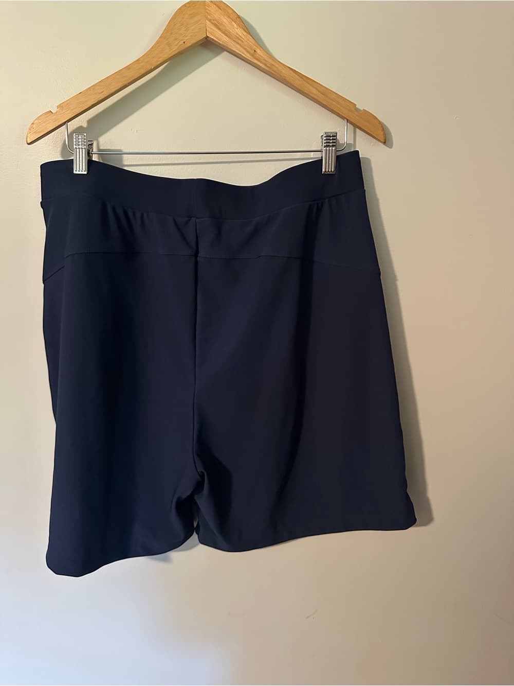 NWOT Halara DayStretch High Waisted Work Shorts with Pockets navy - Thumbnail 4