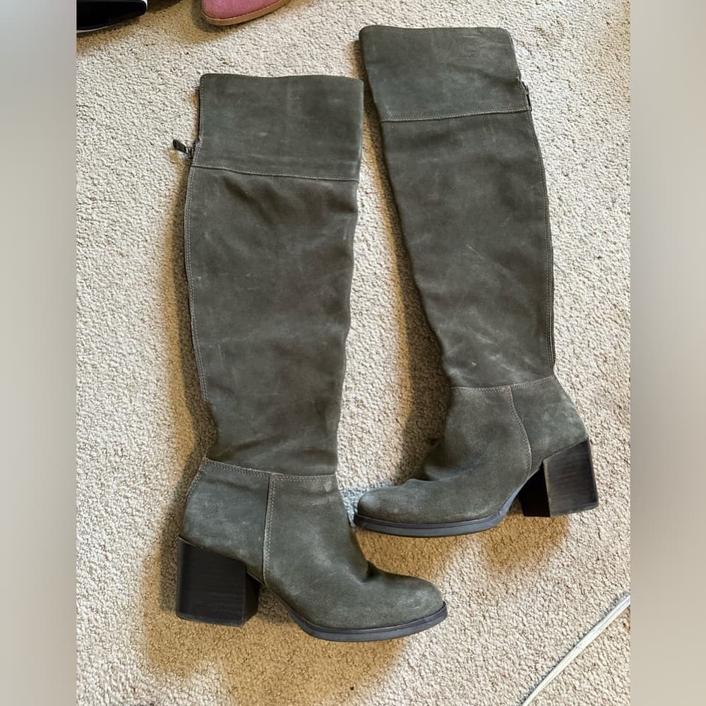 Steve Madden Orabella over the knee leather boots