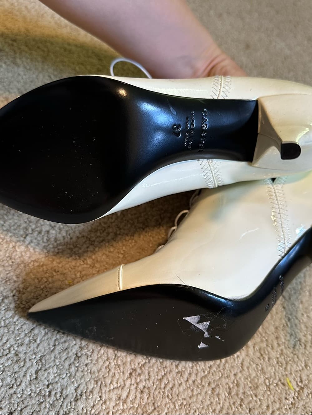 Casadei Victorian patent leather heeled booties - Thumbnail 5