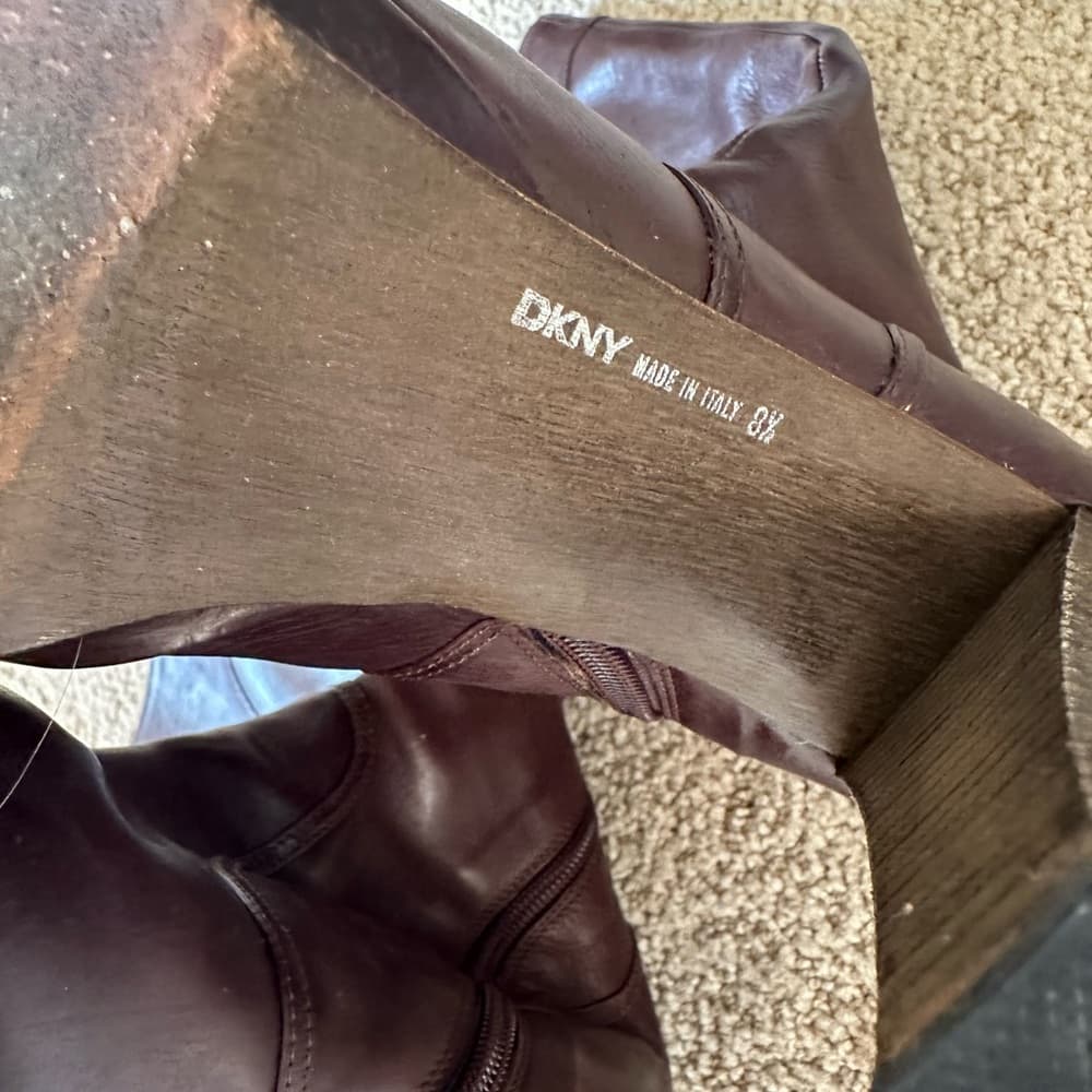 Vintage DKNY Y2K leather boots brown 8.5 - Thumbnail 3