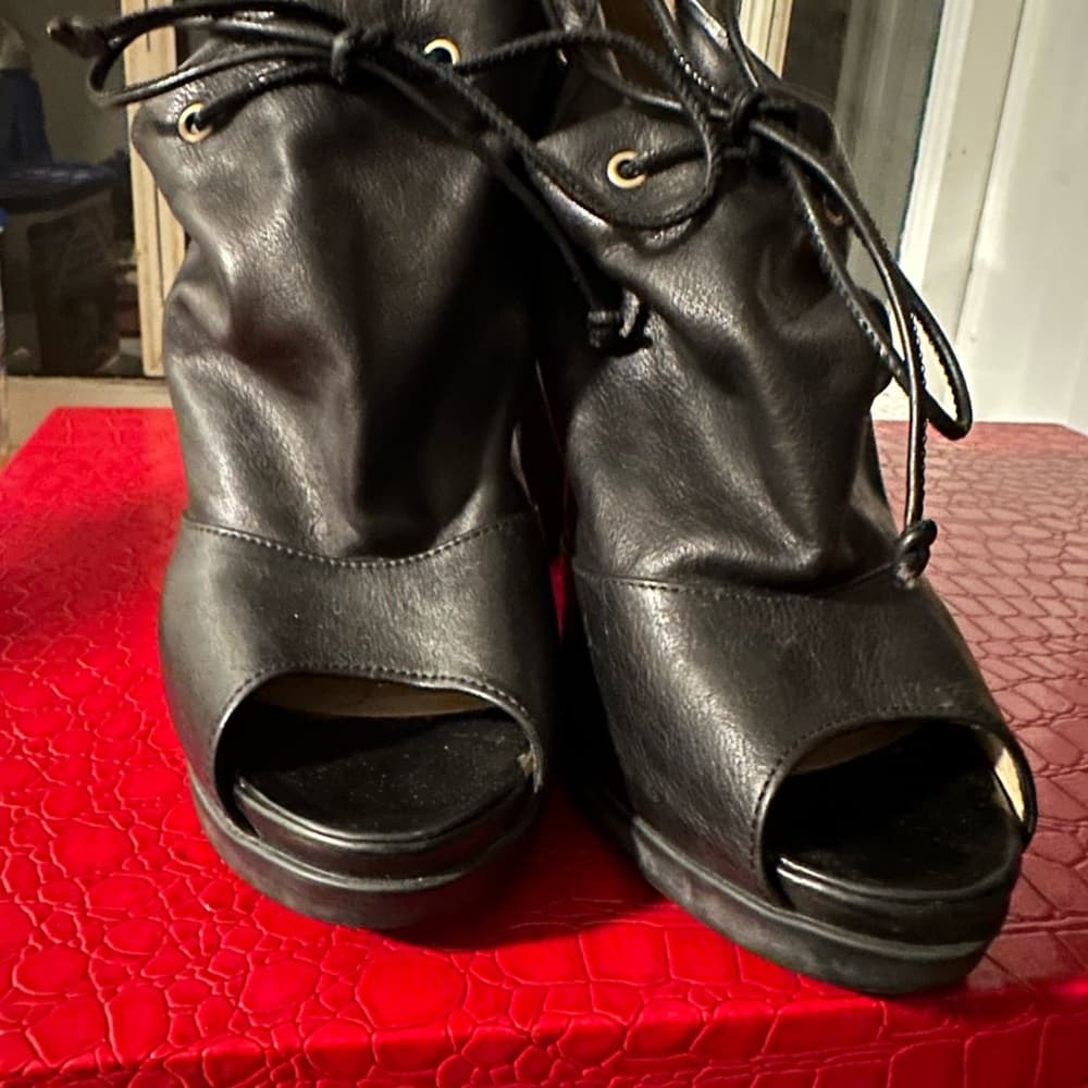 Fendi peep toe platform heels black - Thumbnail 6