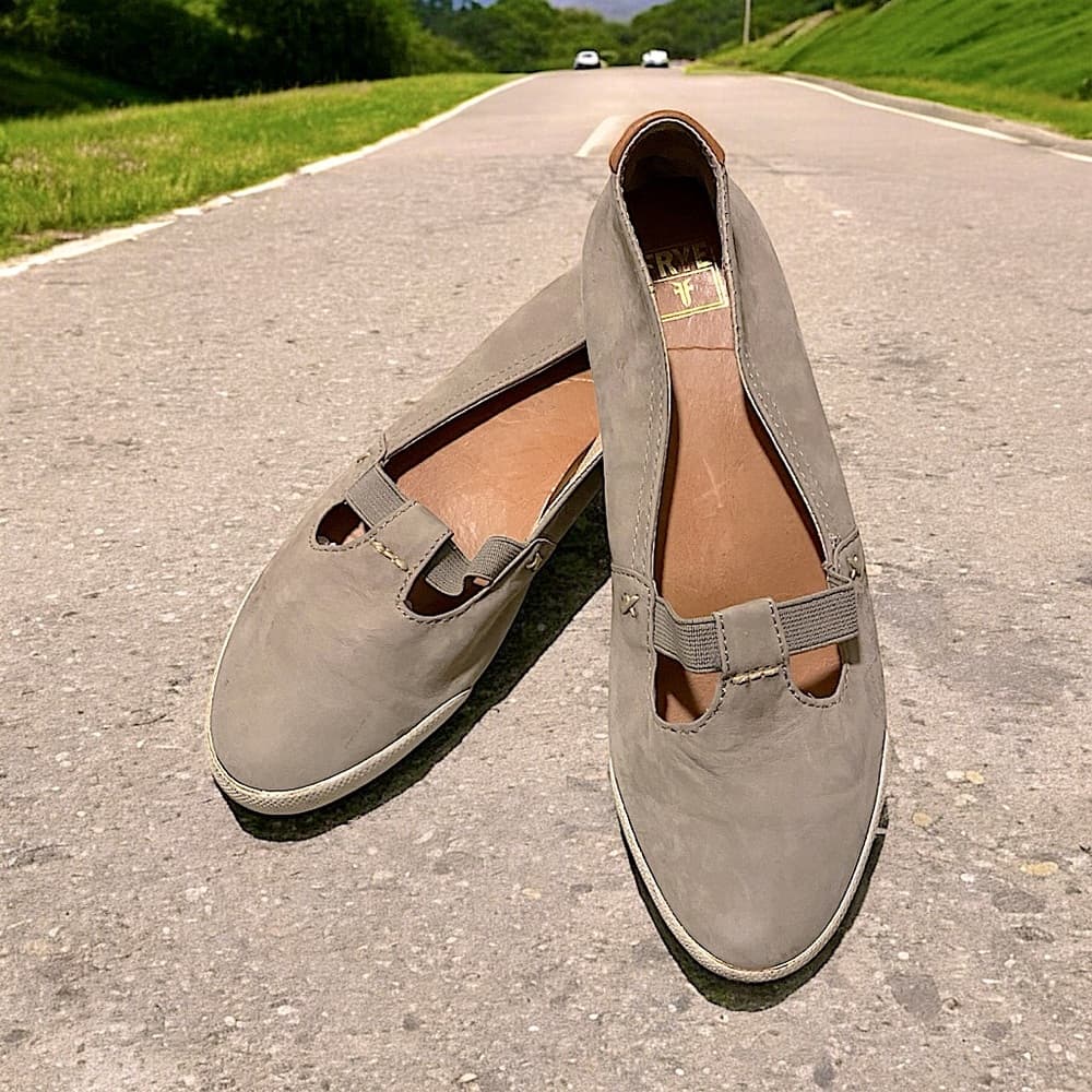 Frye Melanie T strap slip on flats leather 7 - Thumbnail 6