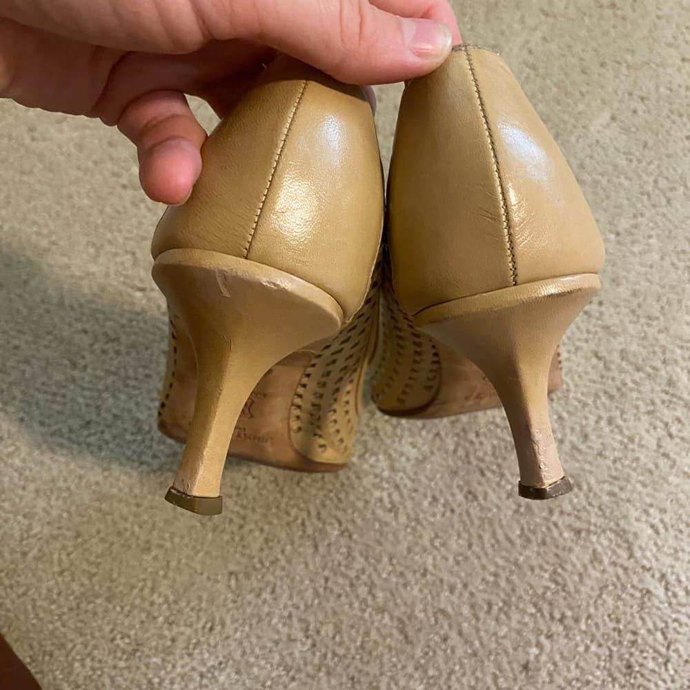 Jimmy Choo perforated leather kitten heels tan - Thumbnail 7