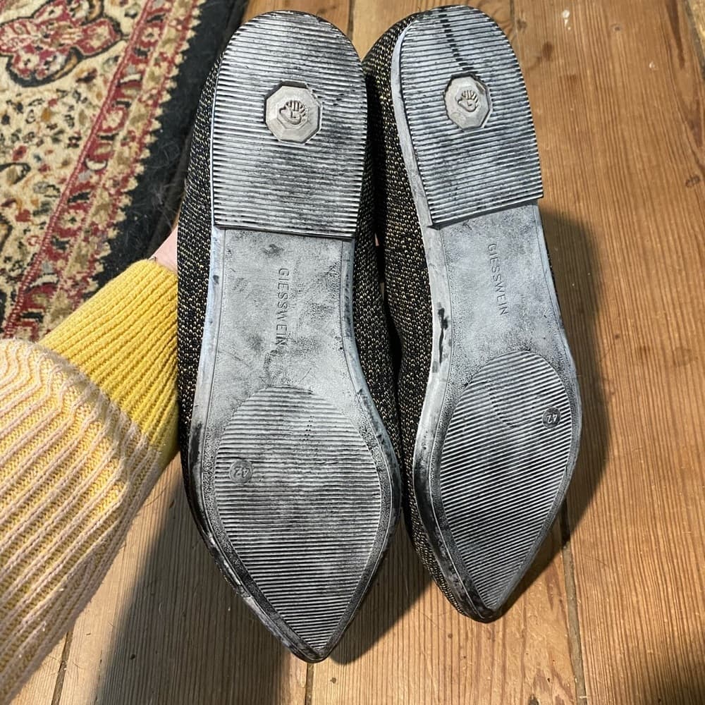 NWOT Giesswein flats gold black knit - Thumbnail 4