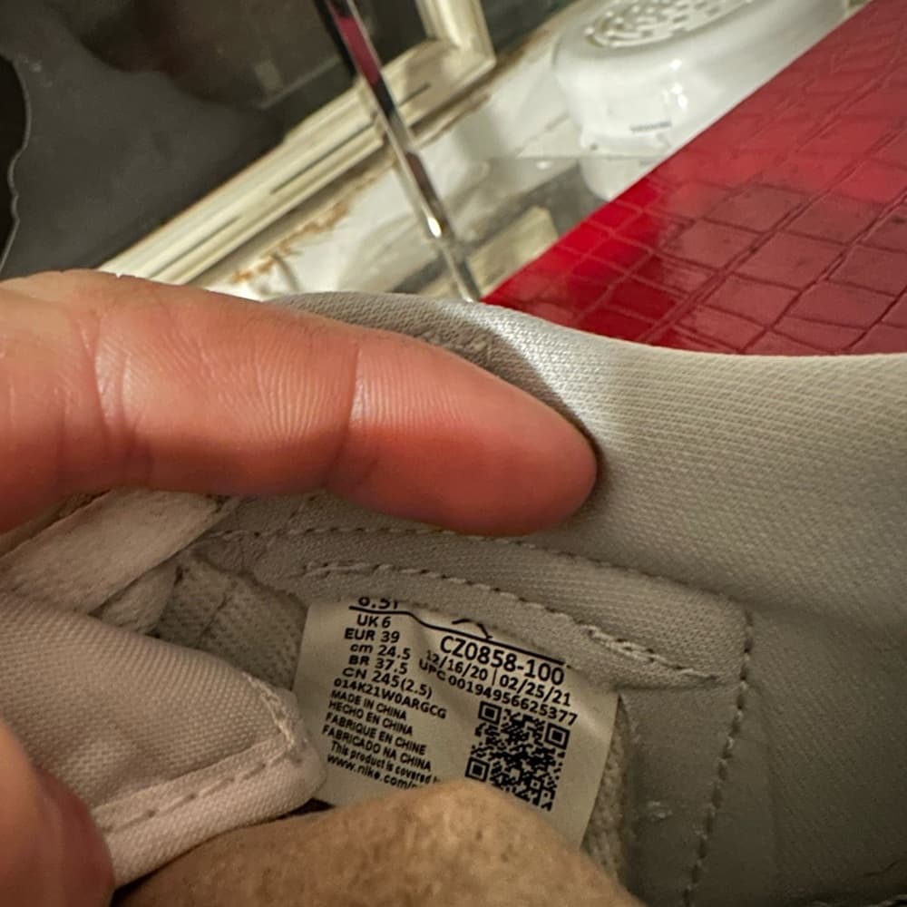 Nike Air Jordan 1 Retro Low ‘85 OG sneakers neutral grey - Thumbnail 4
