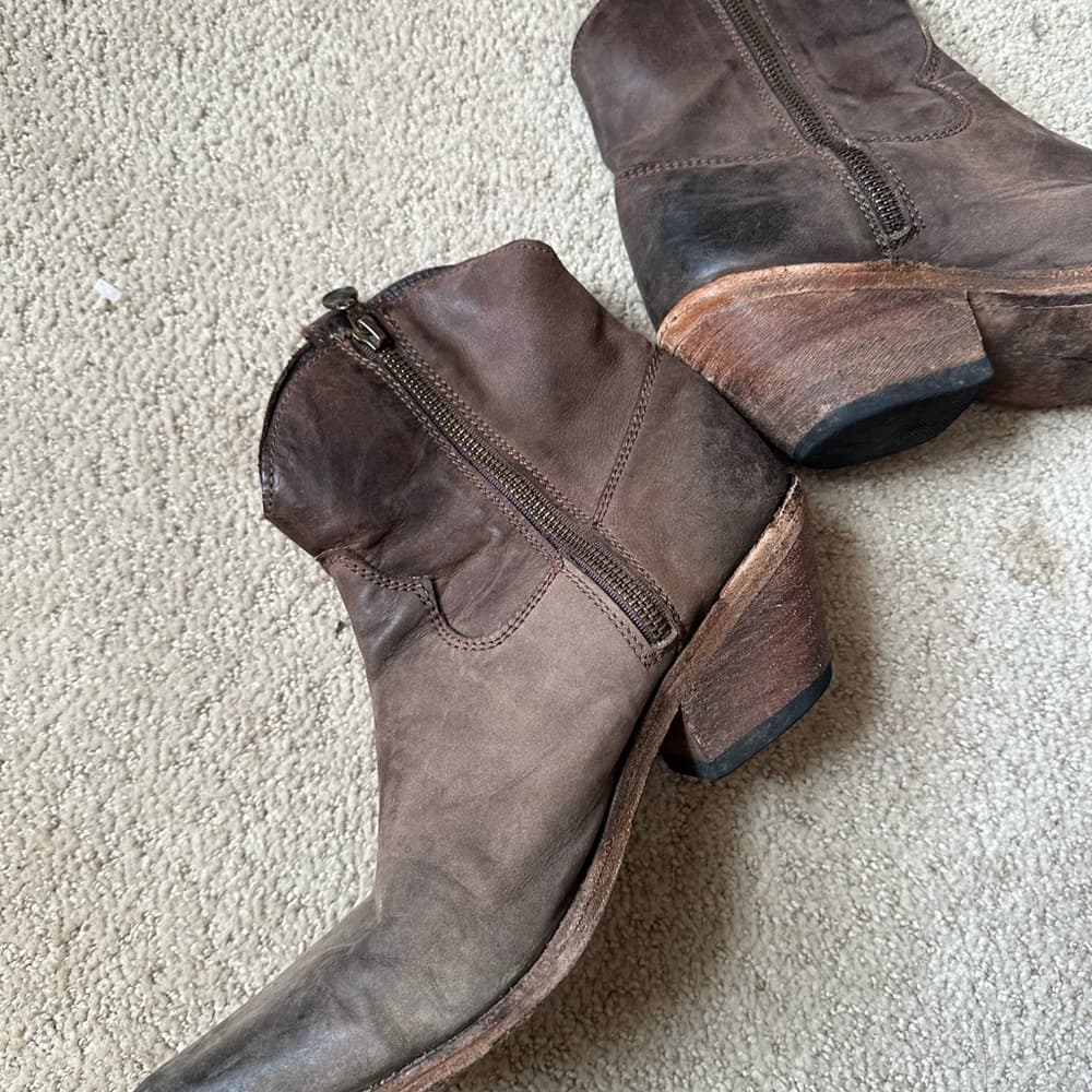 Liberty Black Brandy western booties - Thumbnail 2