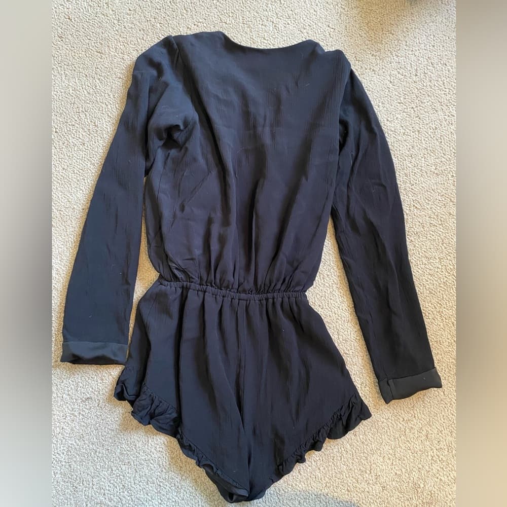 Stone Cold Fox Revolve Sexy Love romper black - Thumbnail 4