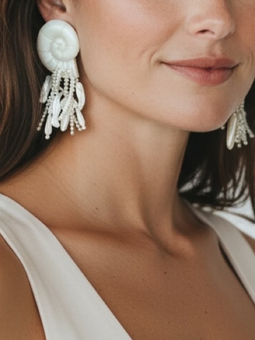 NWT Tuckernuck Shelly white and pearl earrings