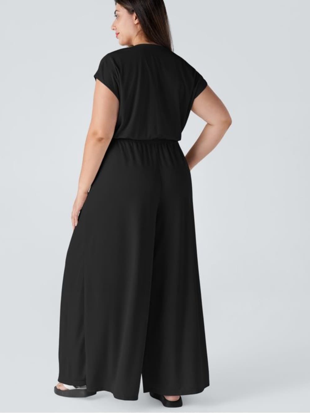 NWOT Halara V Neck Short Sleeve Side Pocket Wide Leg Flowy Waffle Jumpsuit