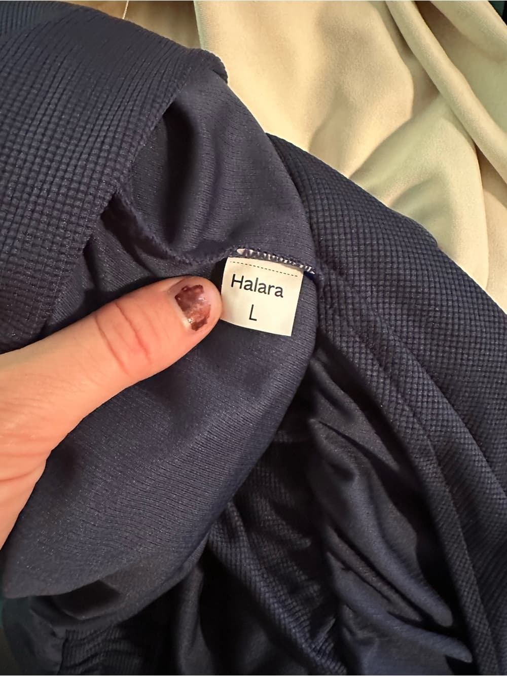 NWOT Halara V Neck Short Sleeve Pocket Waffle Casual Romper charm ink blue - Thumbnail 4