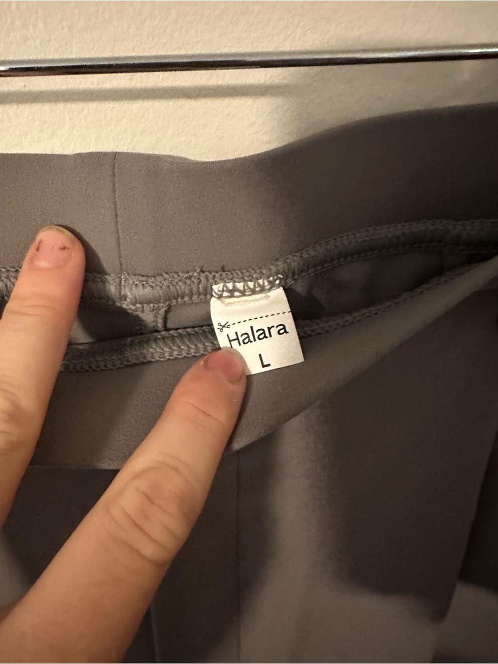 NWOT Halara Halara Flex™ DayStretch High Waisted Straight Leg Capri Work Pants - Thumbnail 3