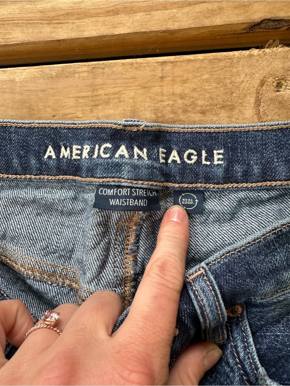 American Eagle low rise baggy straight jeans dark indigo 4 long - Thumbnail 2