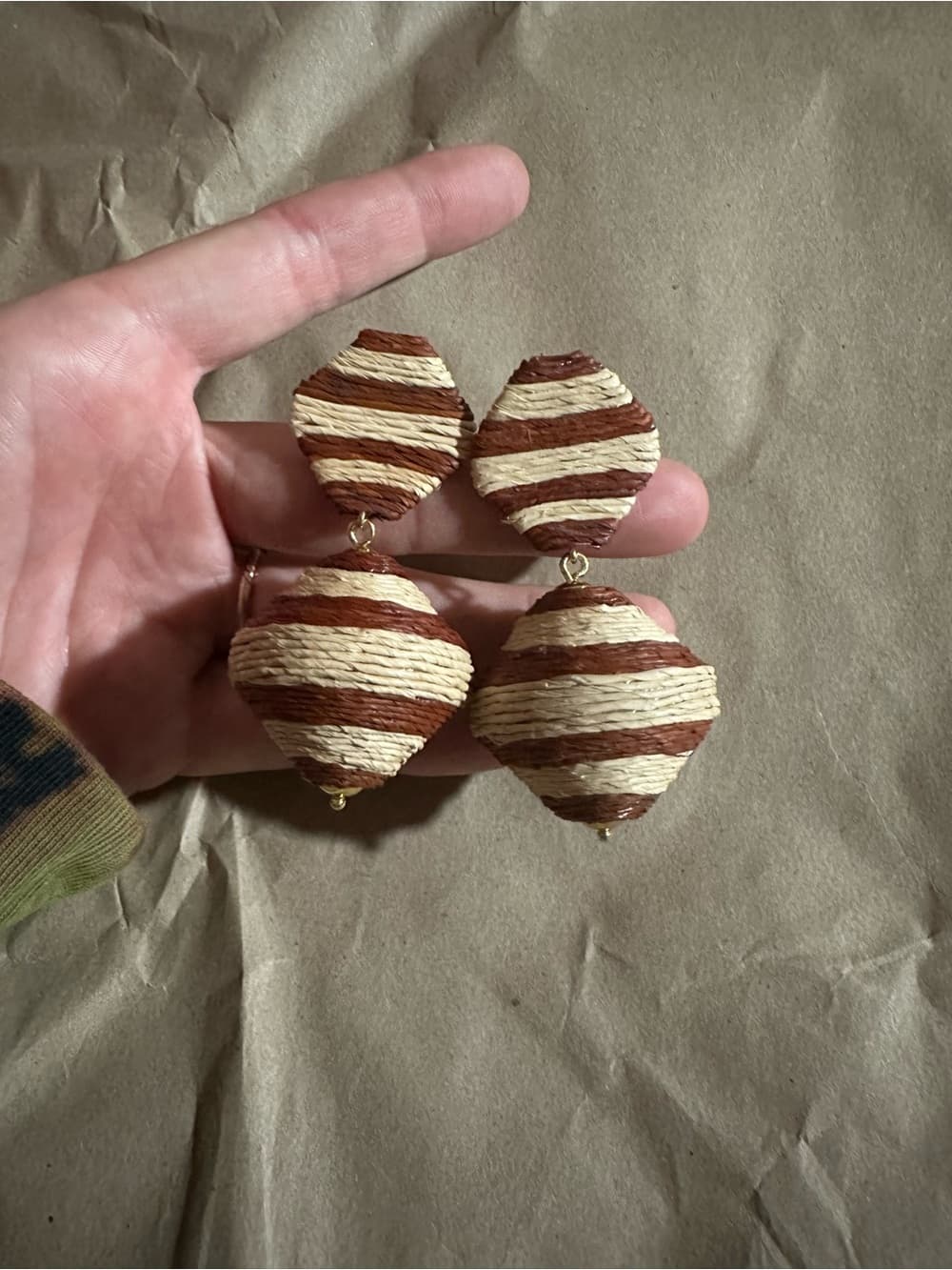 NWT Tuckernuck Raffia stripe lantern earrings