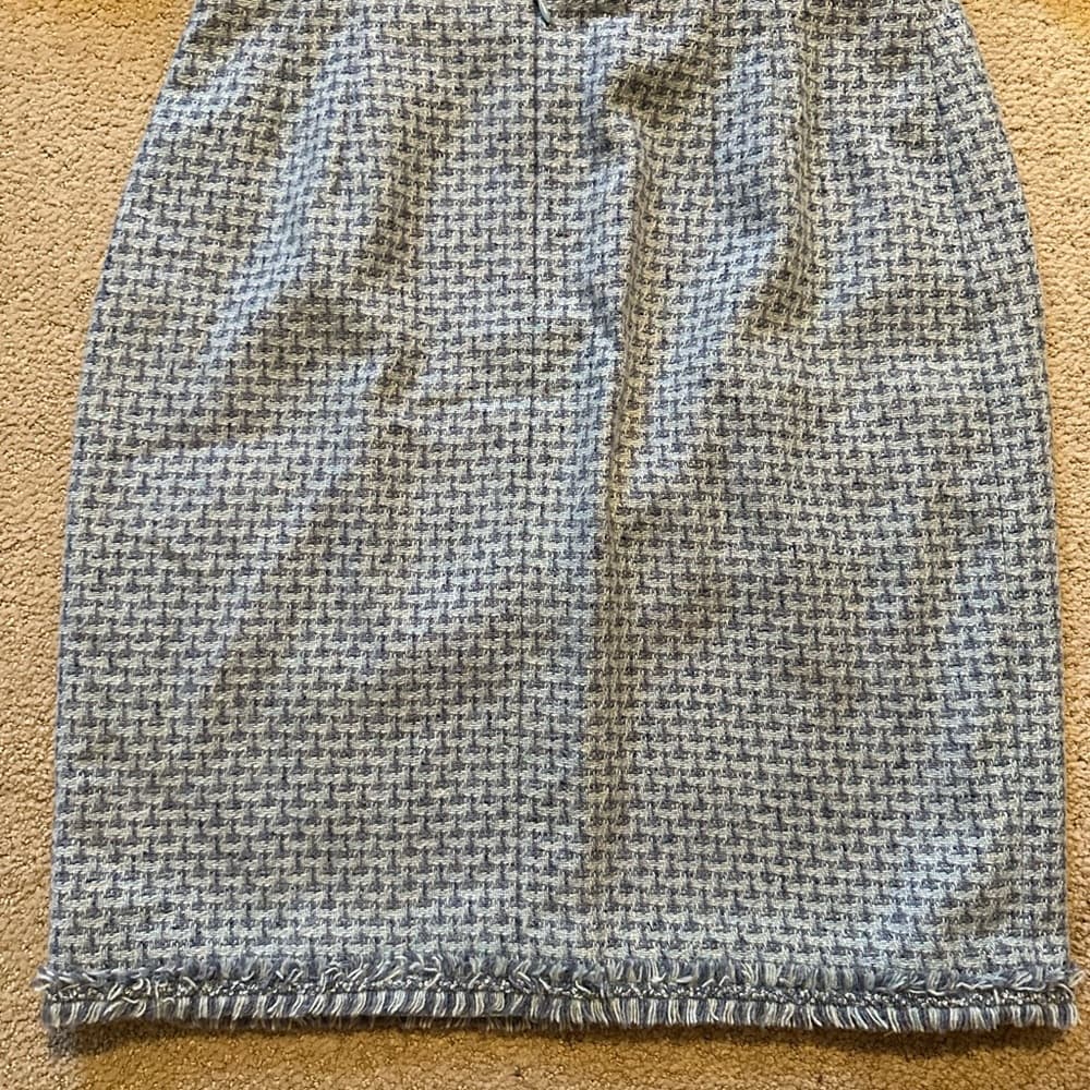 Vintage Escada tweed skirt suit blue silver - Thumbnail 4