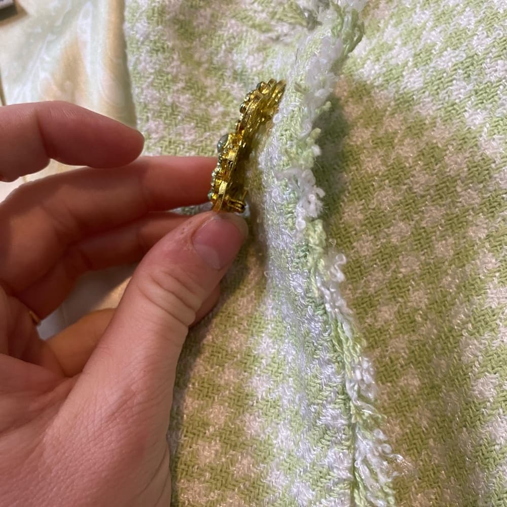 Y2K vintage Mint Green Tweed silk Blazer gold buttons - Thumbnail 4