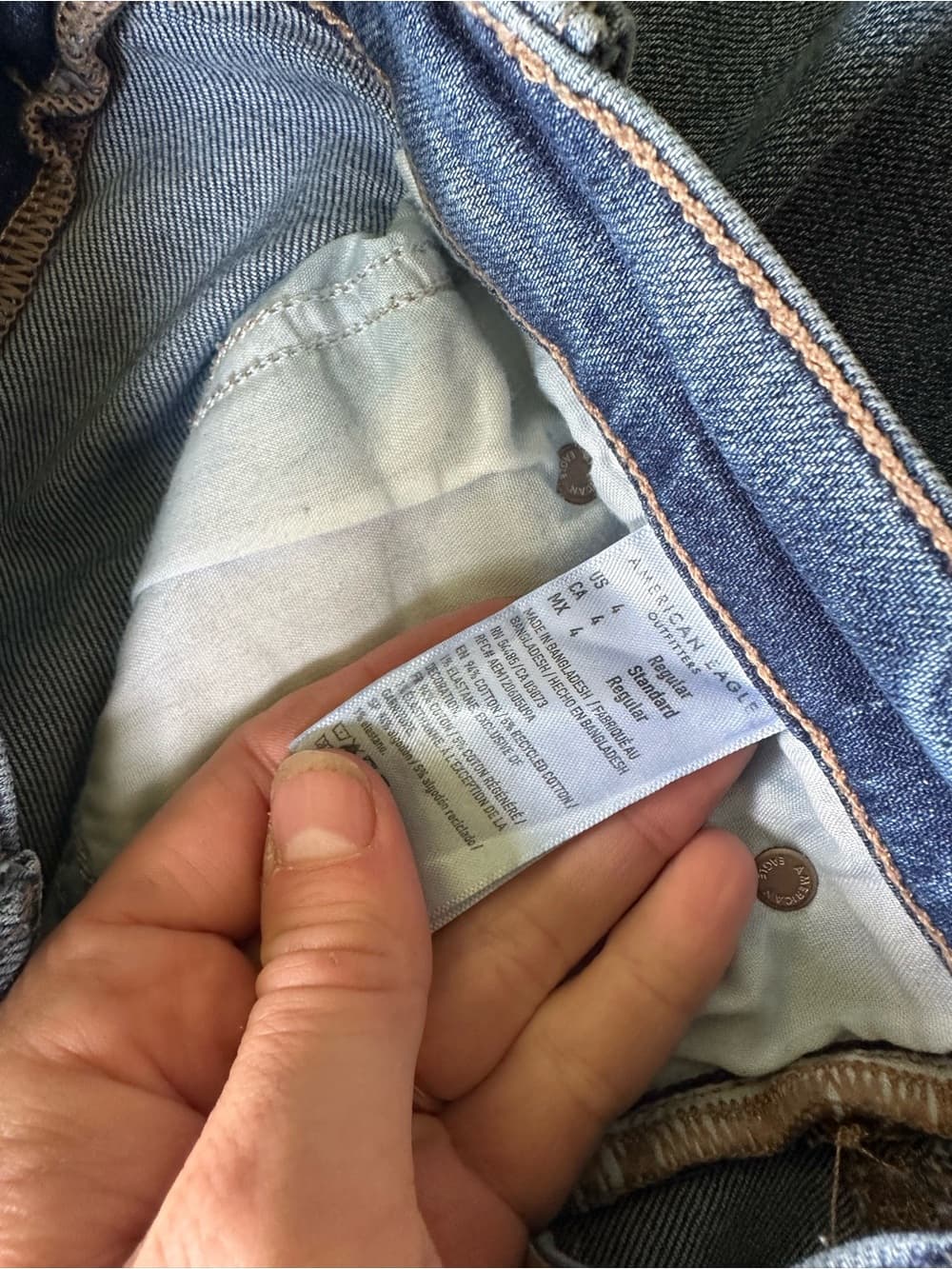 American Eagle Super High Rise Baggy straight cargo jeans - Thumbnail 4