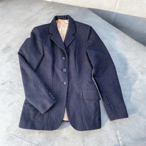 Grand Prix 100% wool English Equestrian pinstripe show coat - Thumbnail 7
