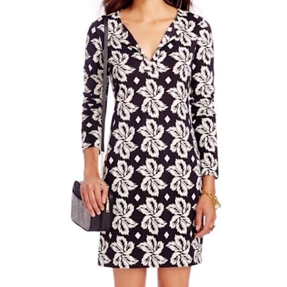 Diane Von Furstenberg Reina 100% silk Floral Print Long Sleeve Dress - Thumbnail 6