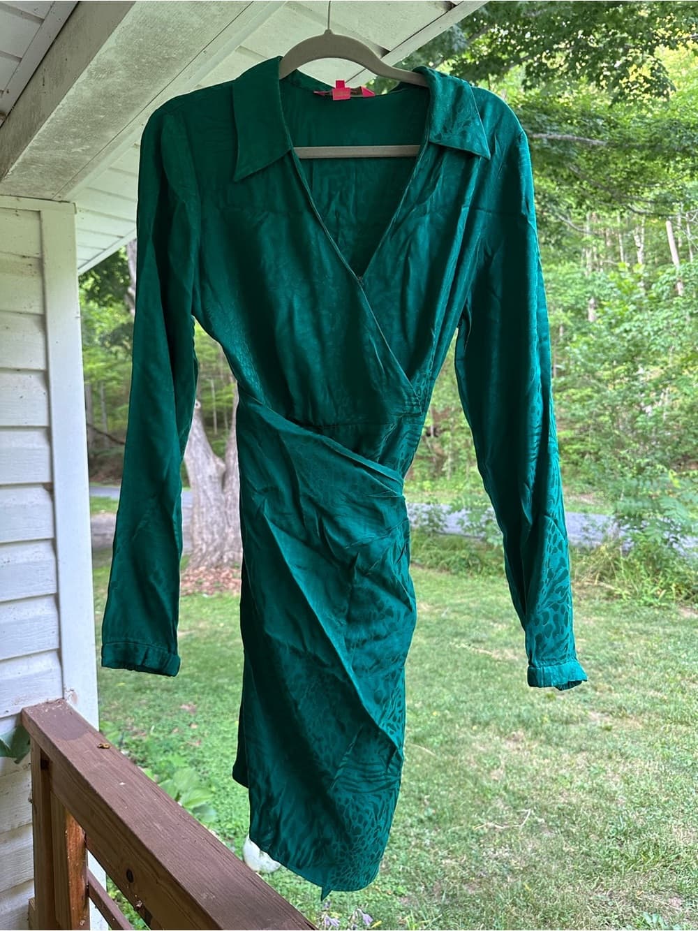 Lilly Pulitzer Nicolina wrap dress evergreen party animal - Thumbnail 2