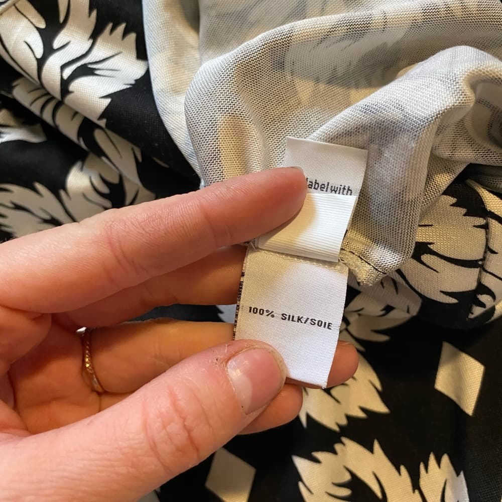 Diane Von Furstenberg Reina 100% silk Floral Print Long Sleeve Dress - Thumbnail 4