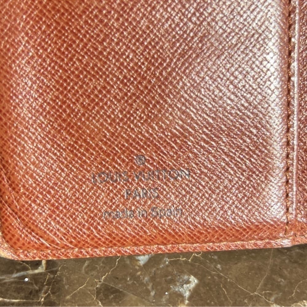 Authentic Louis Vuitton Kisslock wallet classic monogram canvas - Thumbnail 6