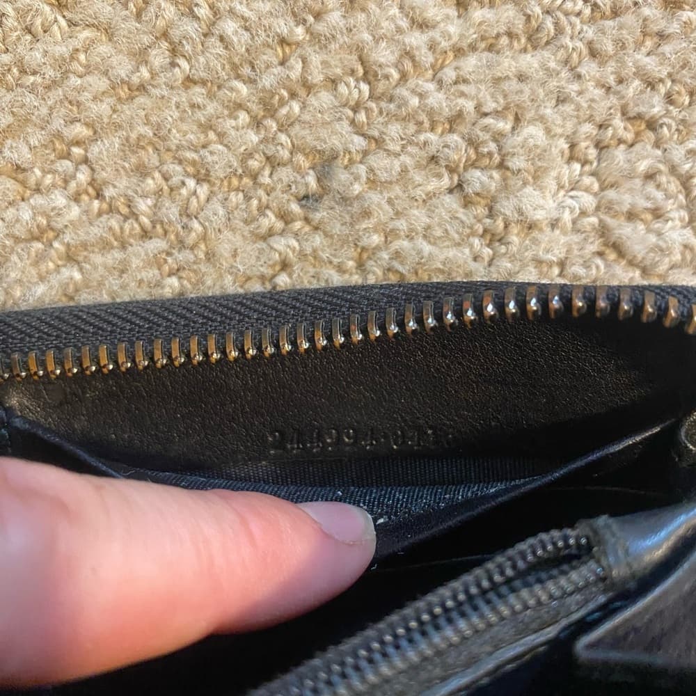 Gucci Guccissima GG logo leather Zippy long wallet black silver - Thumbnail 8