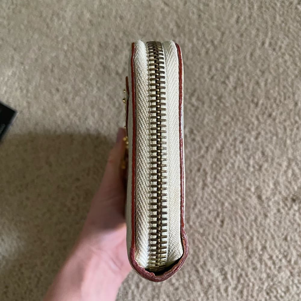 Louis Vuitton Suhali leather long zippy wallet off white gold - Thumbnail 8