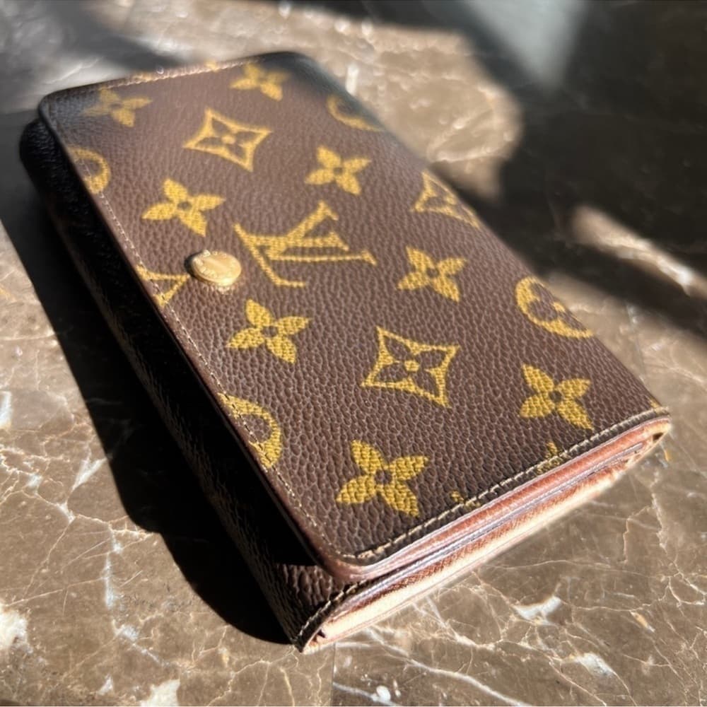 Authentic Louis Vuitton Porte Tressor wallet classic monogram canvas - Thumbnail 8