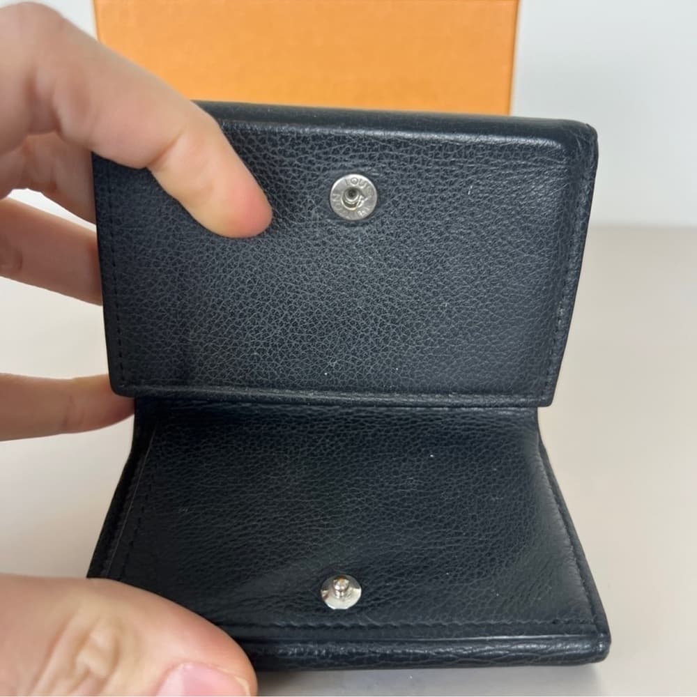 Authentic Louis Vuitton Mini Lock wallet black leather silver - Thumbnail 7