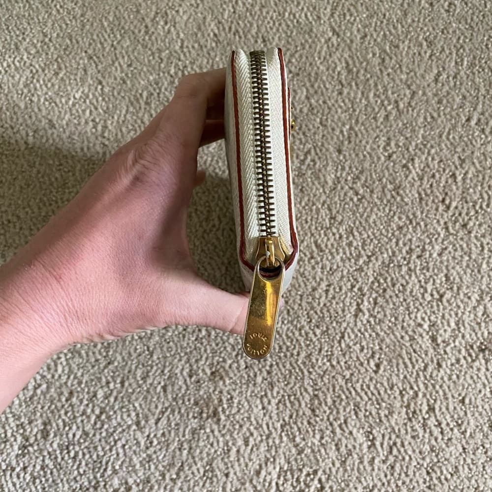 Louis Vuitton Suhali leather long zippy wallet off white gold - Thumbnail 2