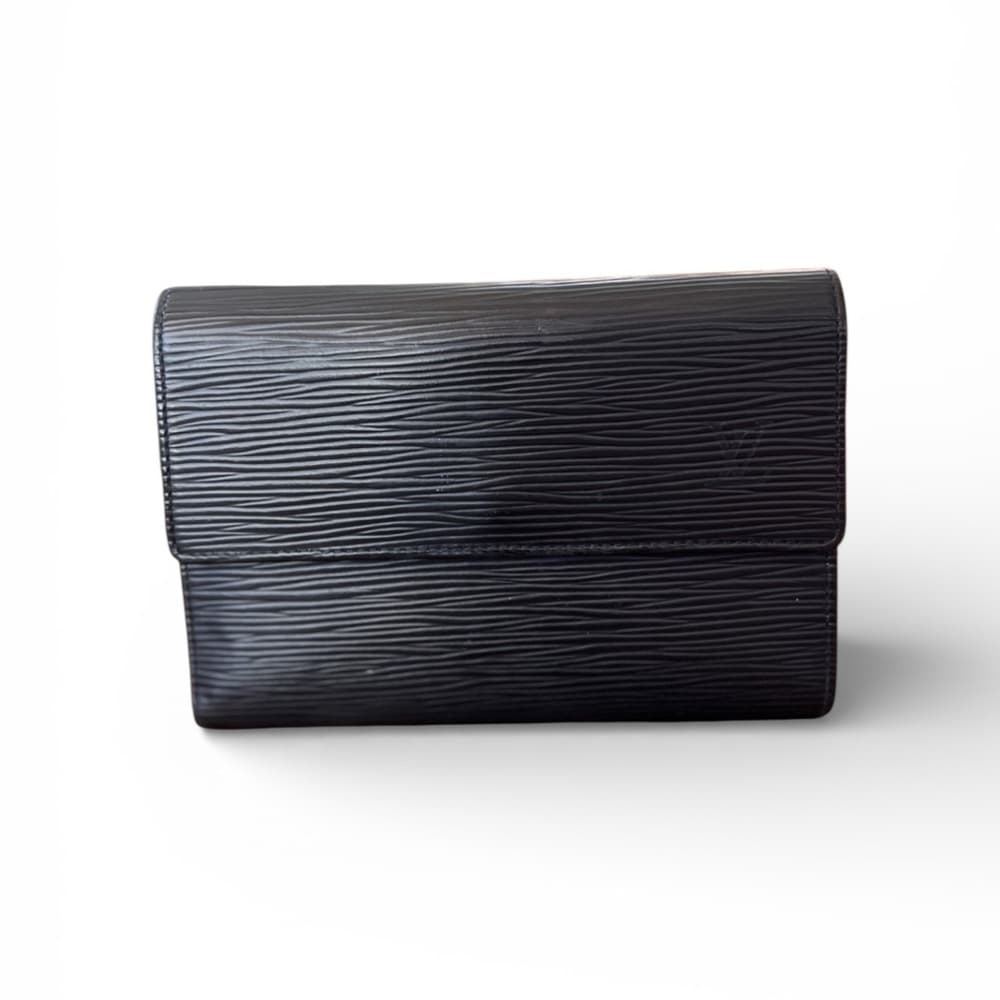 Authentic Louis Vuitton Epi Passport Porte-Tresor Etui Wallet black - Thumbnail 9