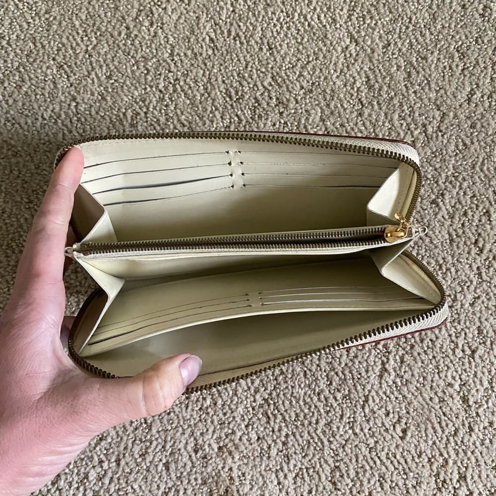 Louis Vuitton Suhali leather long zippy wallet off white gold - Thumbnail 4