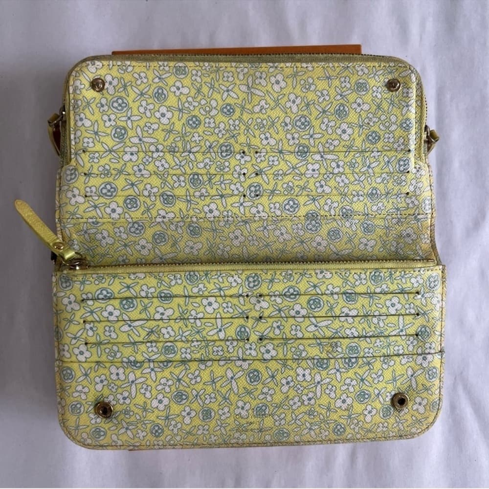 Authentic Louis Vuitton Insolite long wallet classic monogram canvas - Thumbnail 2