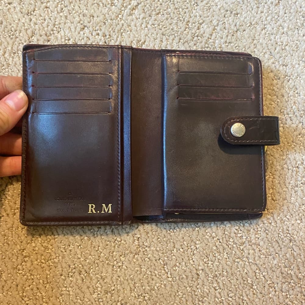 Louis Vuitton Vernis Kisslock compact wallet - Thumbnail 4