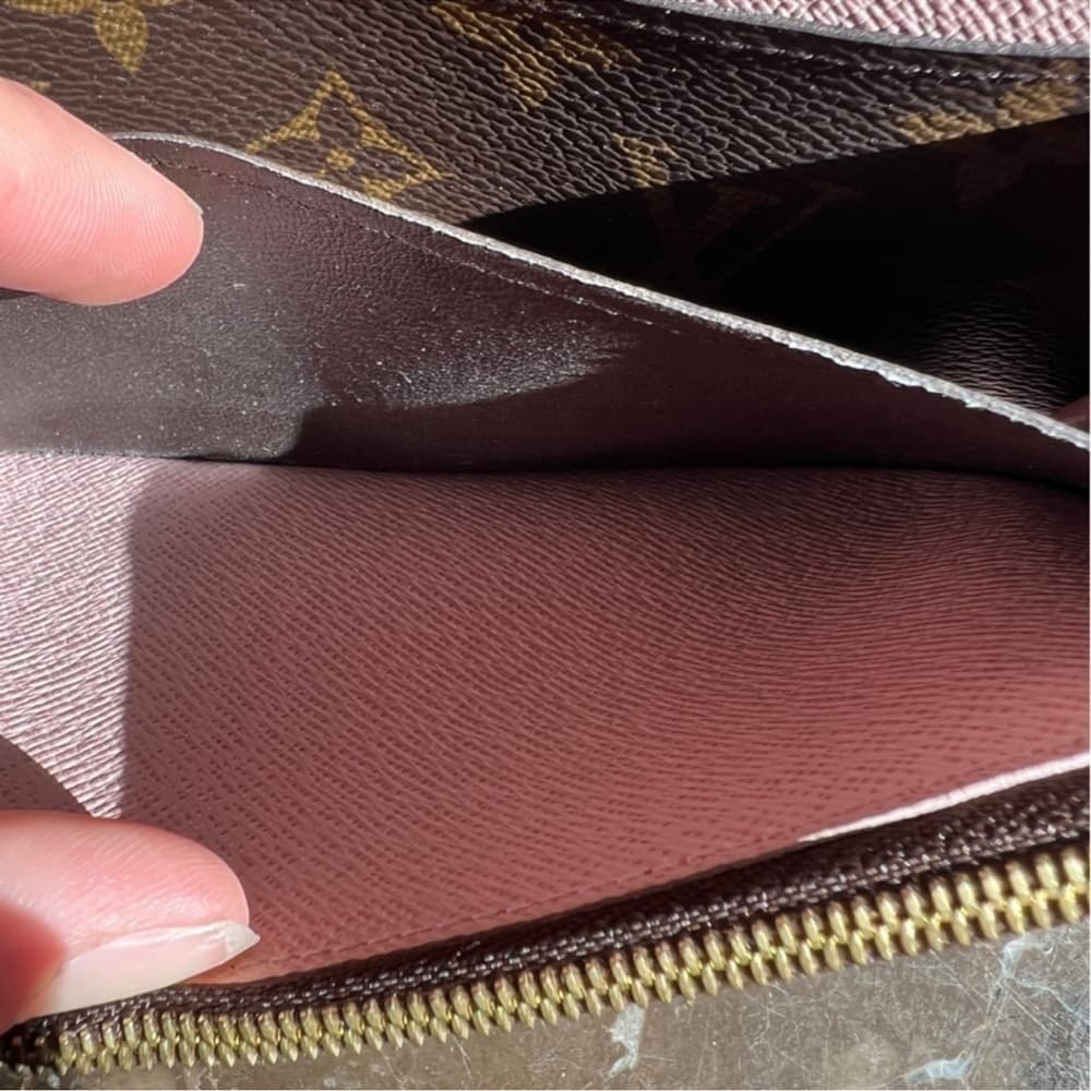 Authentic Louis Vuitton Emilie classic monogram canvas wallet - Thumbnail 11