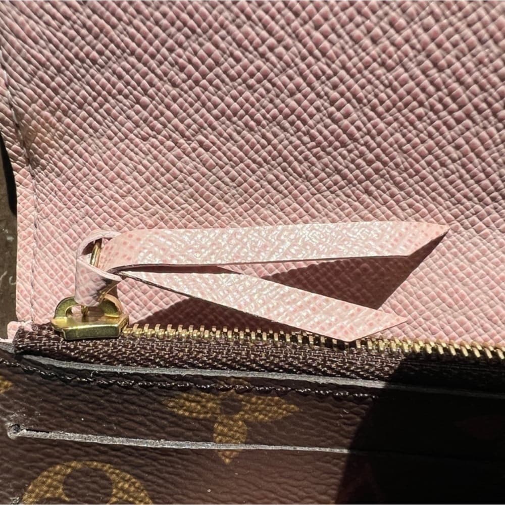 Authentic Louis Vuitton Emilie classic monogram canvas wallet - Thumbnail 9