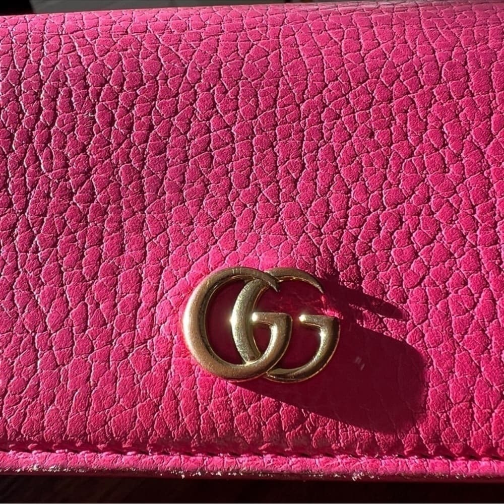 Authentic Gucci Marmont wallet on chain hot pink gold - Thumbnail 3