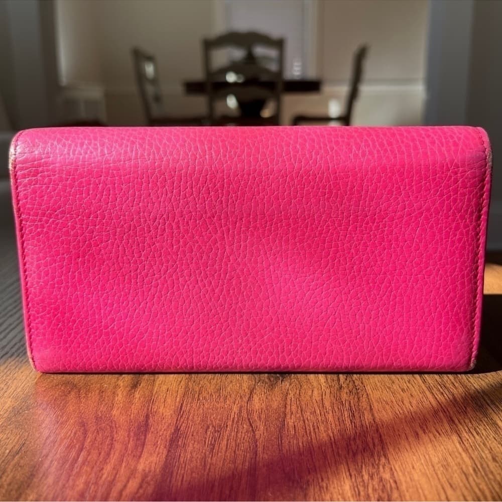 Authentic Gucci Marmont wallet on chain hot pink gold - Thumbnail 2