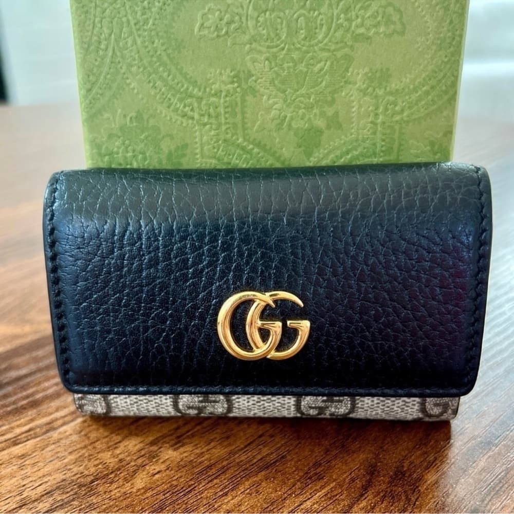 Authentic Gucci Marmont key case - Thumbnail 2