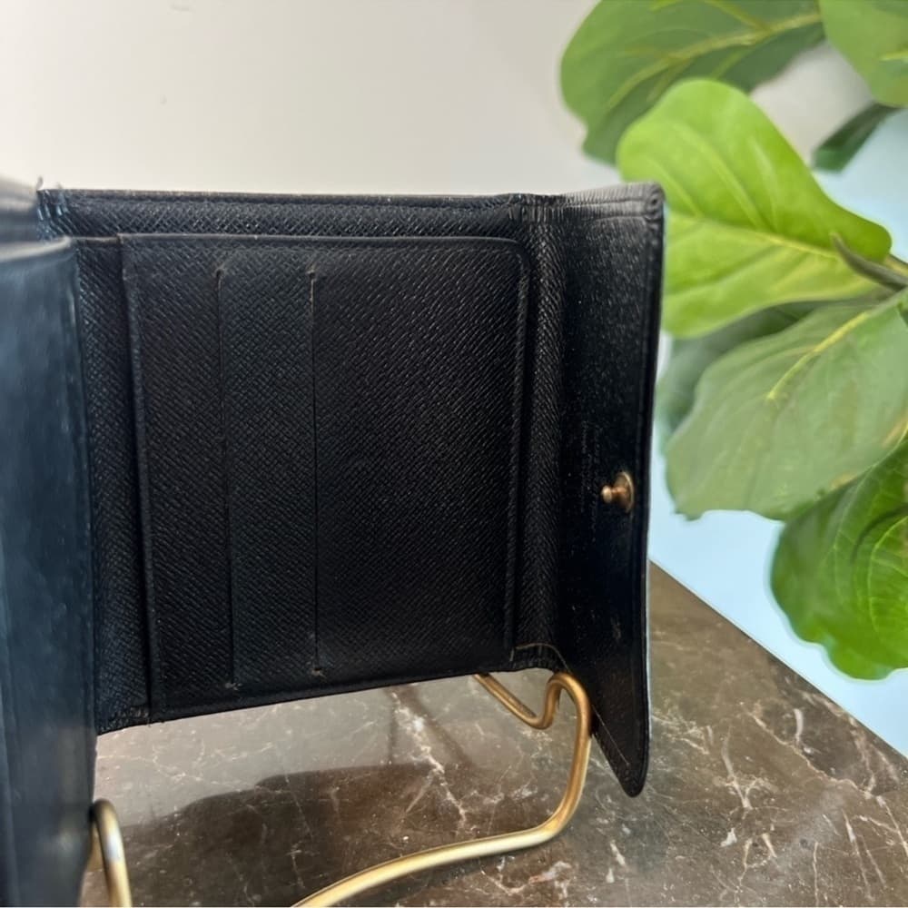 Authentic Louis Vuitton Black Epi Elise wallet - Thumbnail 6