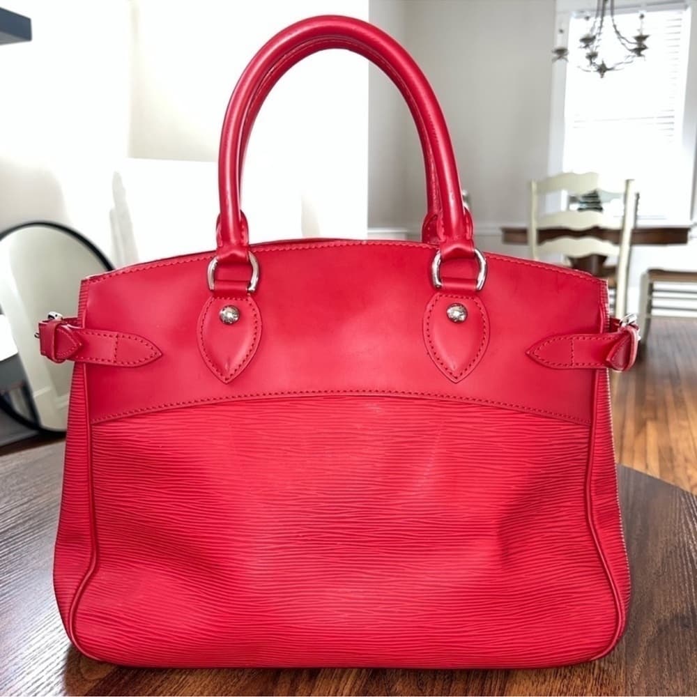 Authentic Louis Vuitton Passy tote bag red silver - Thumbnail 4