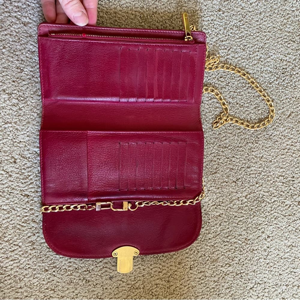 Louis Vuitton Amelia Mahina monogram leather wallet on chain crossbody - Thumbnail 5