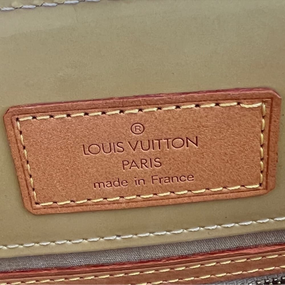 Authentic Louis Vuitton Reade Vernis handbag - Thumbnail 7