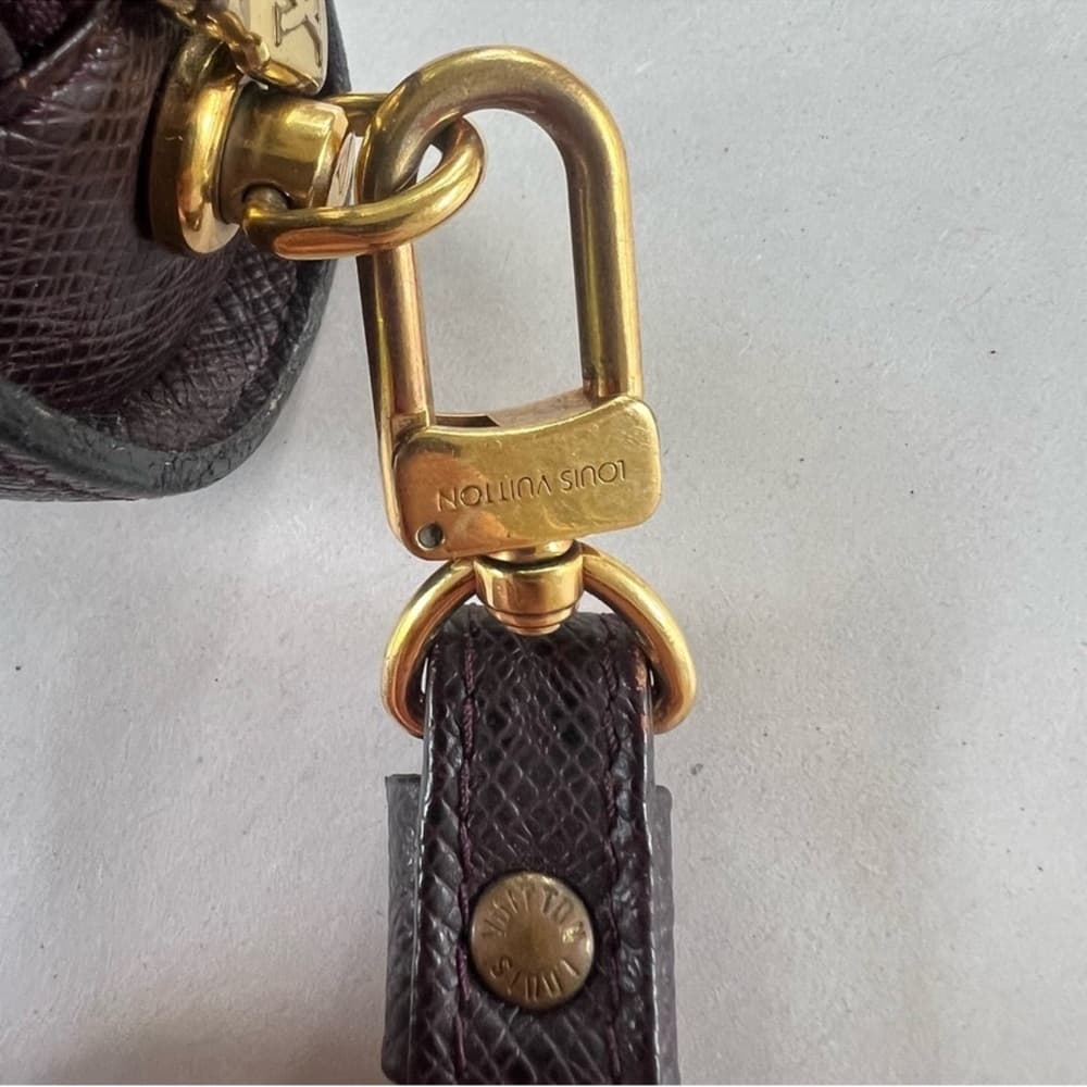Authentic Louis Vuitton Taiga Orsay Baikal clutch - Thumbnail 6