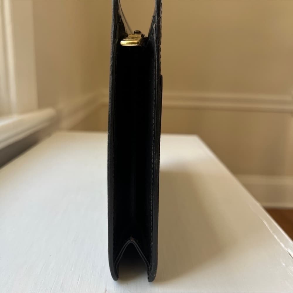 Authentic Louis Vuitton Epi Pochette Homme clutch - Thumbnail 5